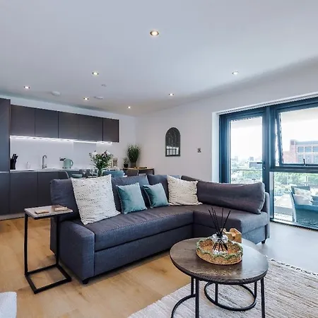 Centre, 3 Bed, Free Parking, Private Terrace Appartement