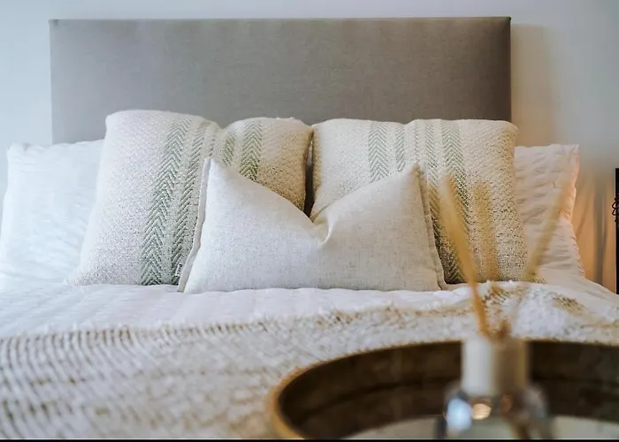 Centre, 3 Bed, Free Parking, Private Terrace Appartement